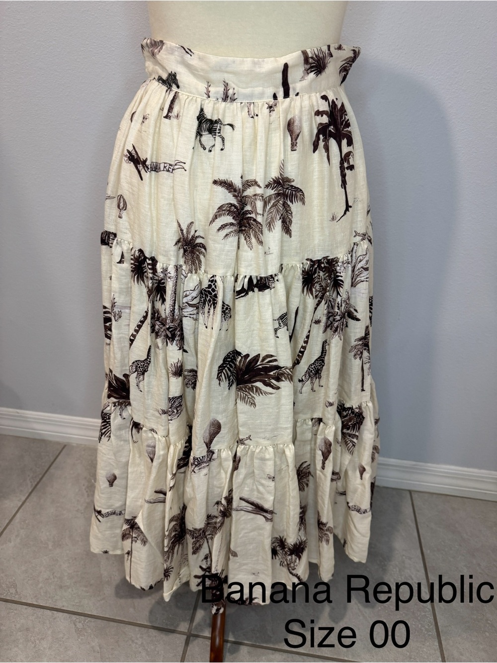Banana Republic Cream Maxi Skirt with Brown Tropical Print